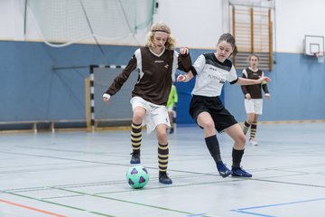 Bild 183 - C-Juniorinnen Loewinnen Cup